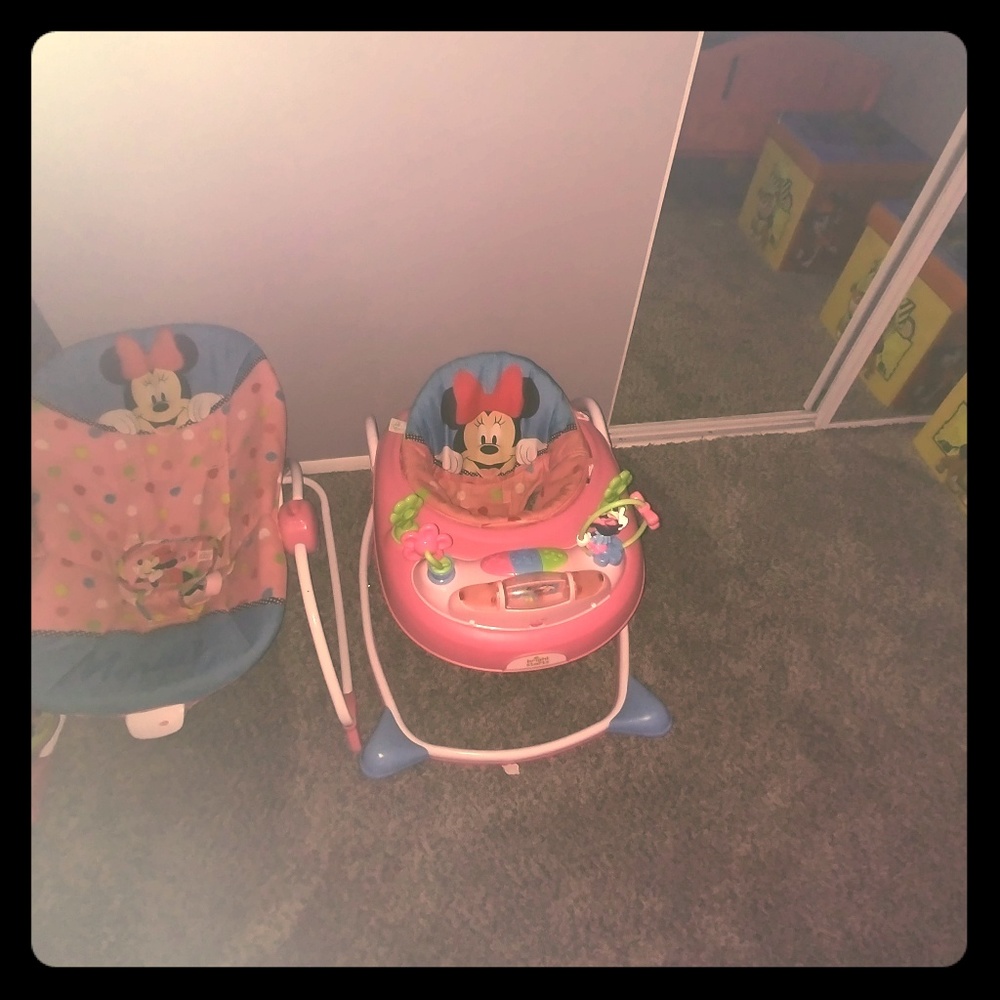 Minnie Mouse Bouncer and Walker Set
